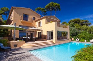 Villa à vendre avec une vue mer panoramique  et 6 chambres - CAP D'ANTIBES Image 20